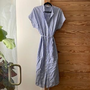 Cute beachy blue striped Zara shirt dress